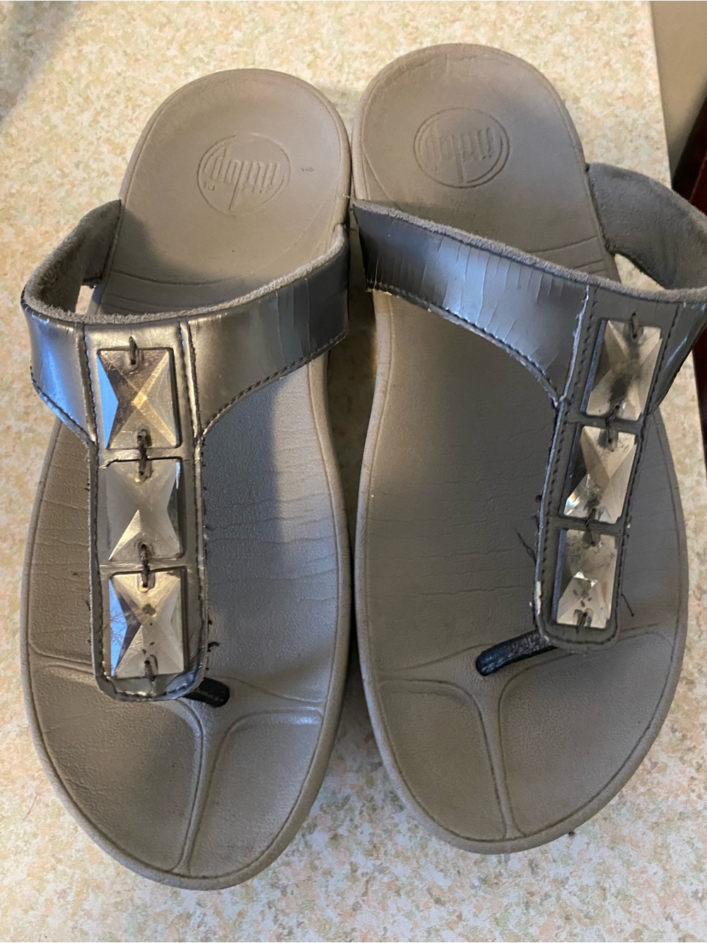 Women’s Fitflops Metallic Gray T-Strap Sandals with Stud Accents